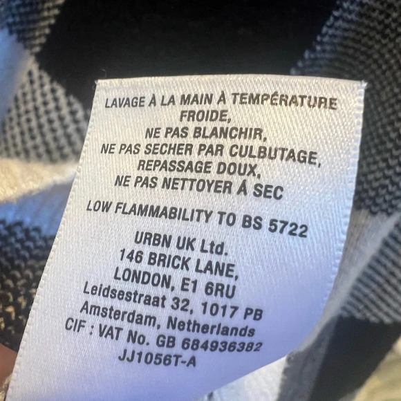 Anthropologie ruffle collar pullover sweater large black white plaid check - Picture 11 of 15